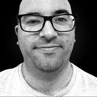 Arnaud Friconnet, Intégrateur web chez iZZi